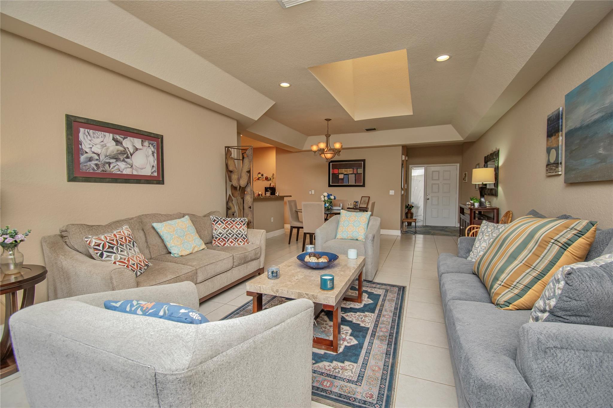 CRYSTAL POINTE/CORAL LAKE - Residential