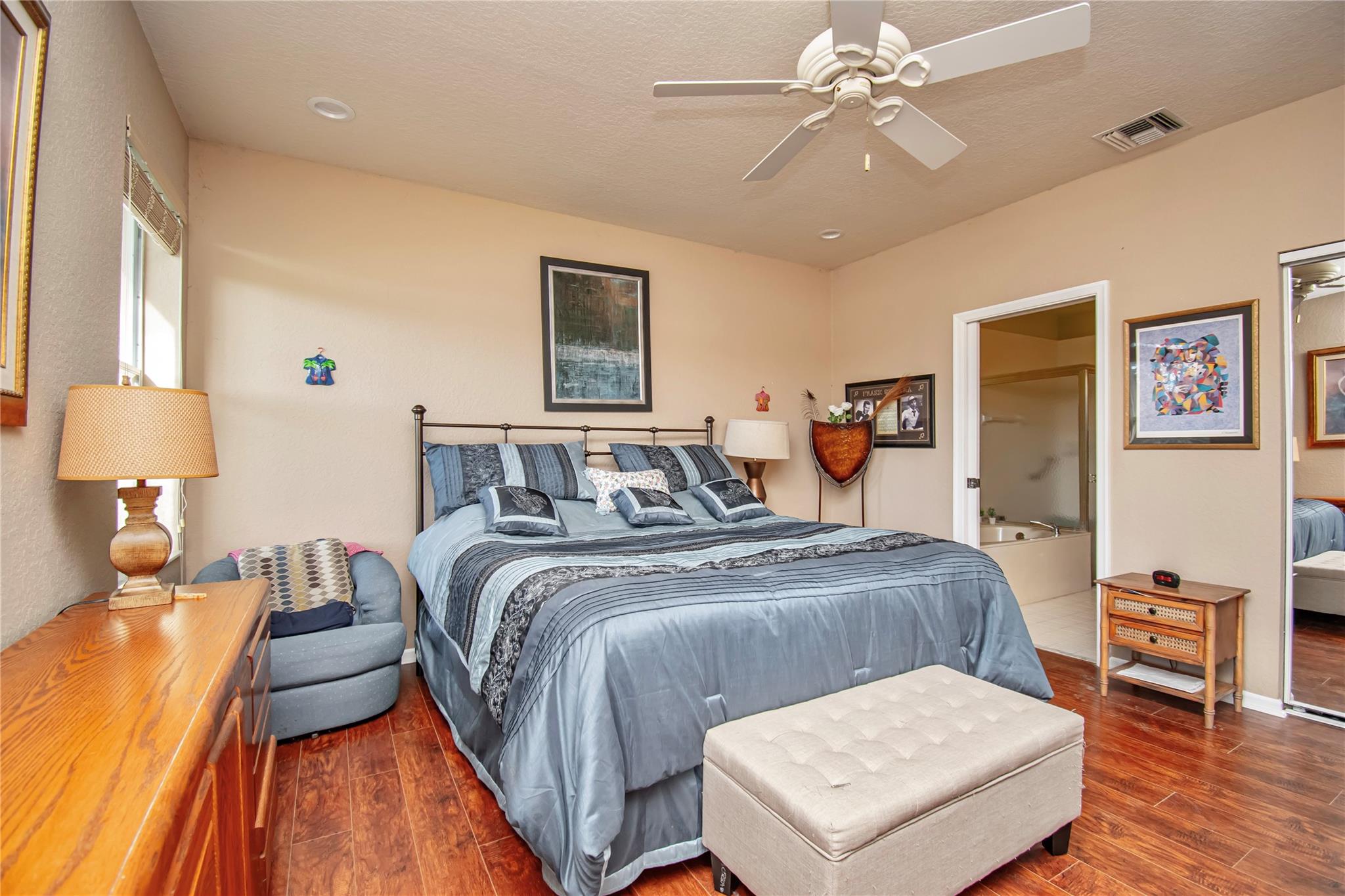 CRYSTAL POINTE/CORAL LAKE - Residential