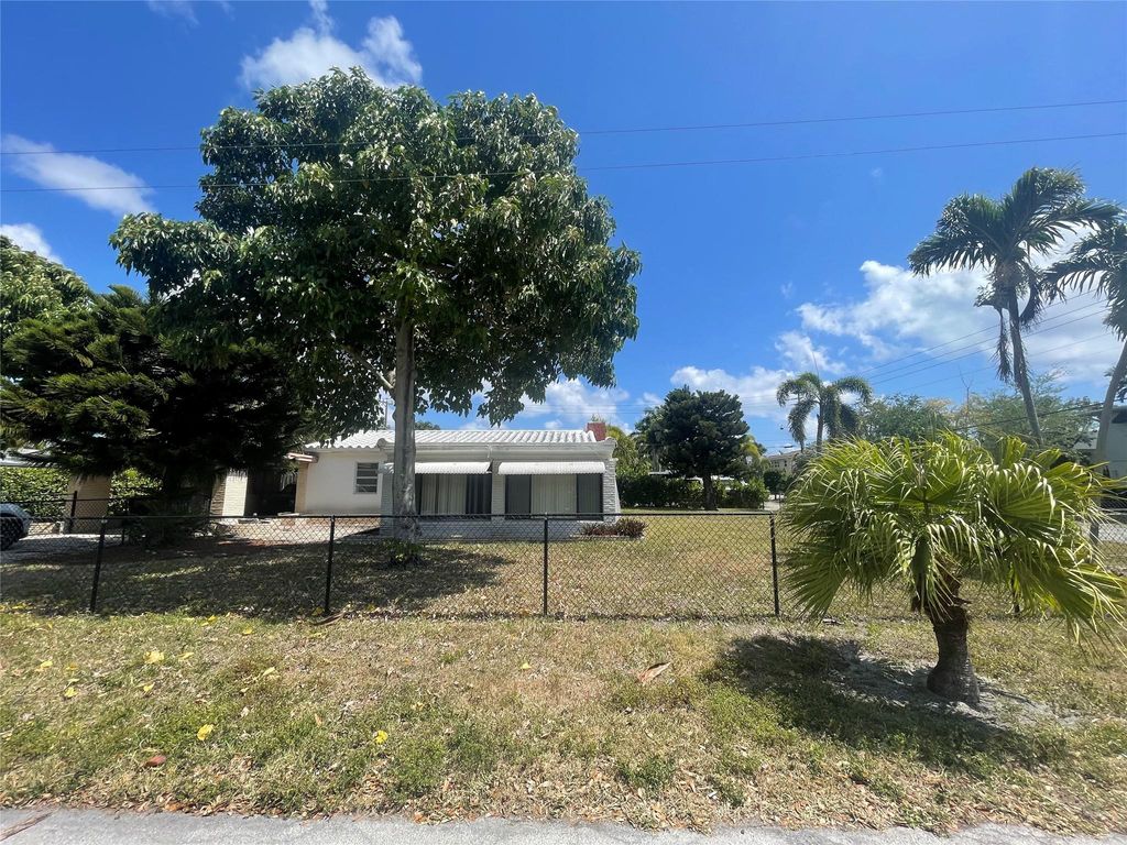 Photo of 1773 NE 16th Street, Fort Lauderdale, FL 33304 (MLS # F10492597)