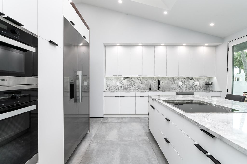 Photo of 12854 Touchstone Place, Palm Beach Gardens, FL 33418 (MLS # R11121218)