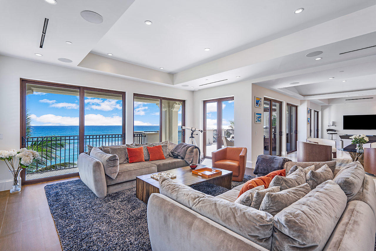 VILLAS AT HIGHLAND BEACH CONDO - Residential