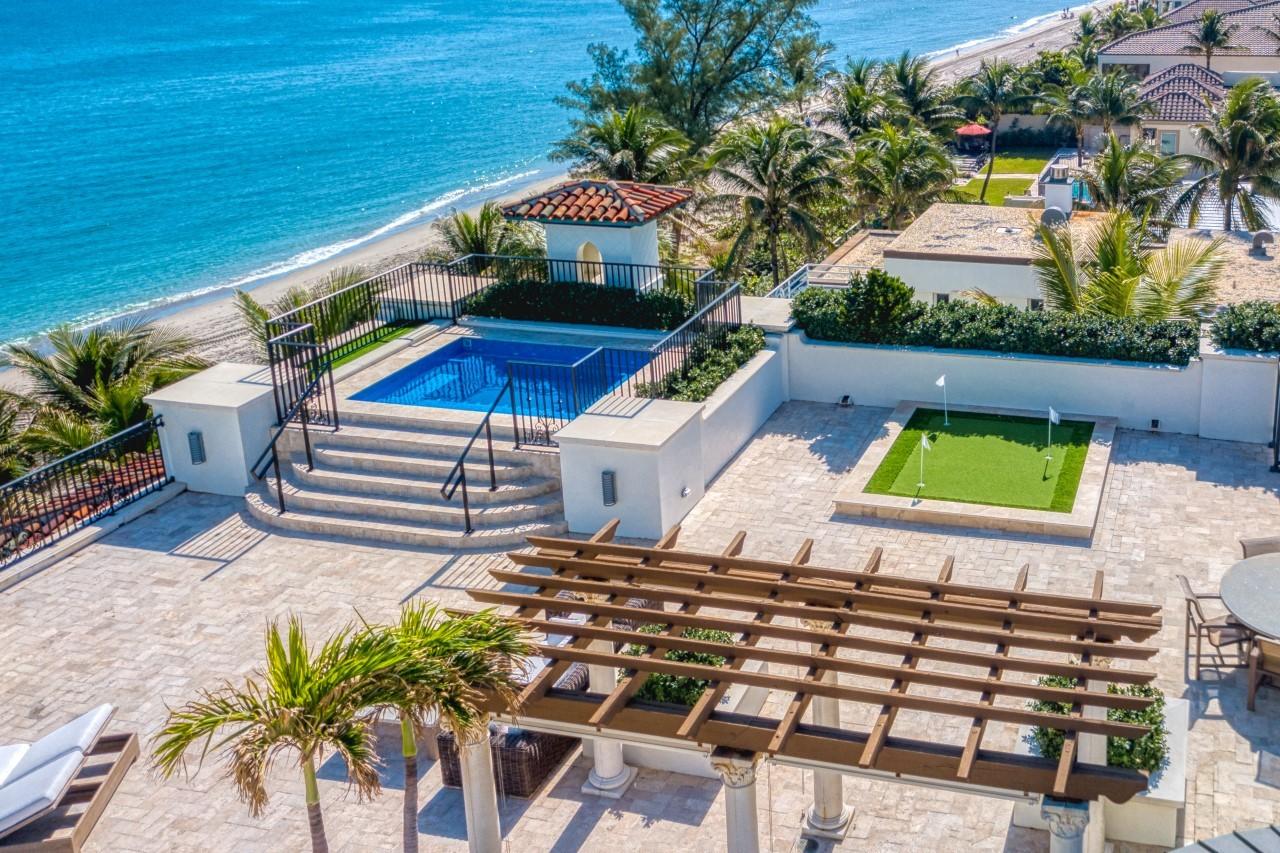 VILLAS AT HIGHLAND BEACH CONDO - Residential