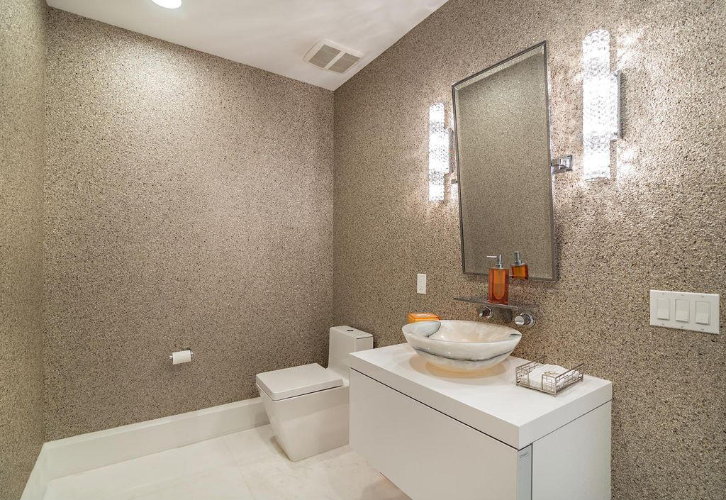 VILLAS AT HIGHLAND BEACH CONDO - Residential