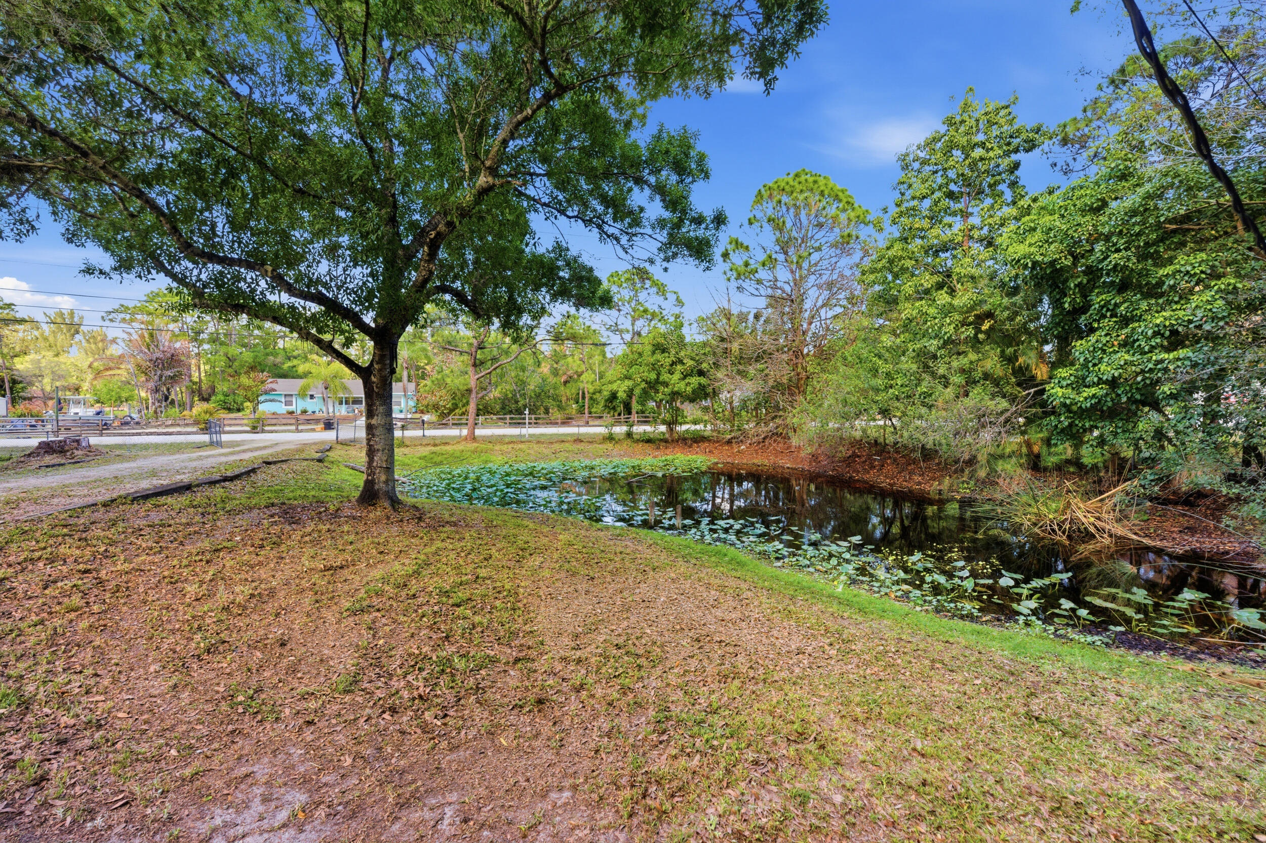 ACREAGE - Residential