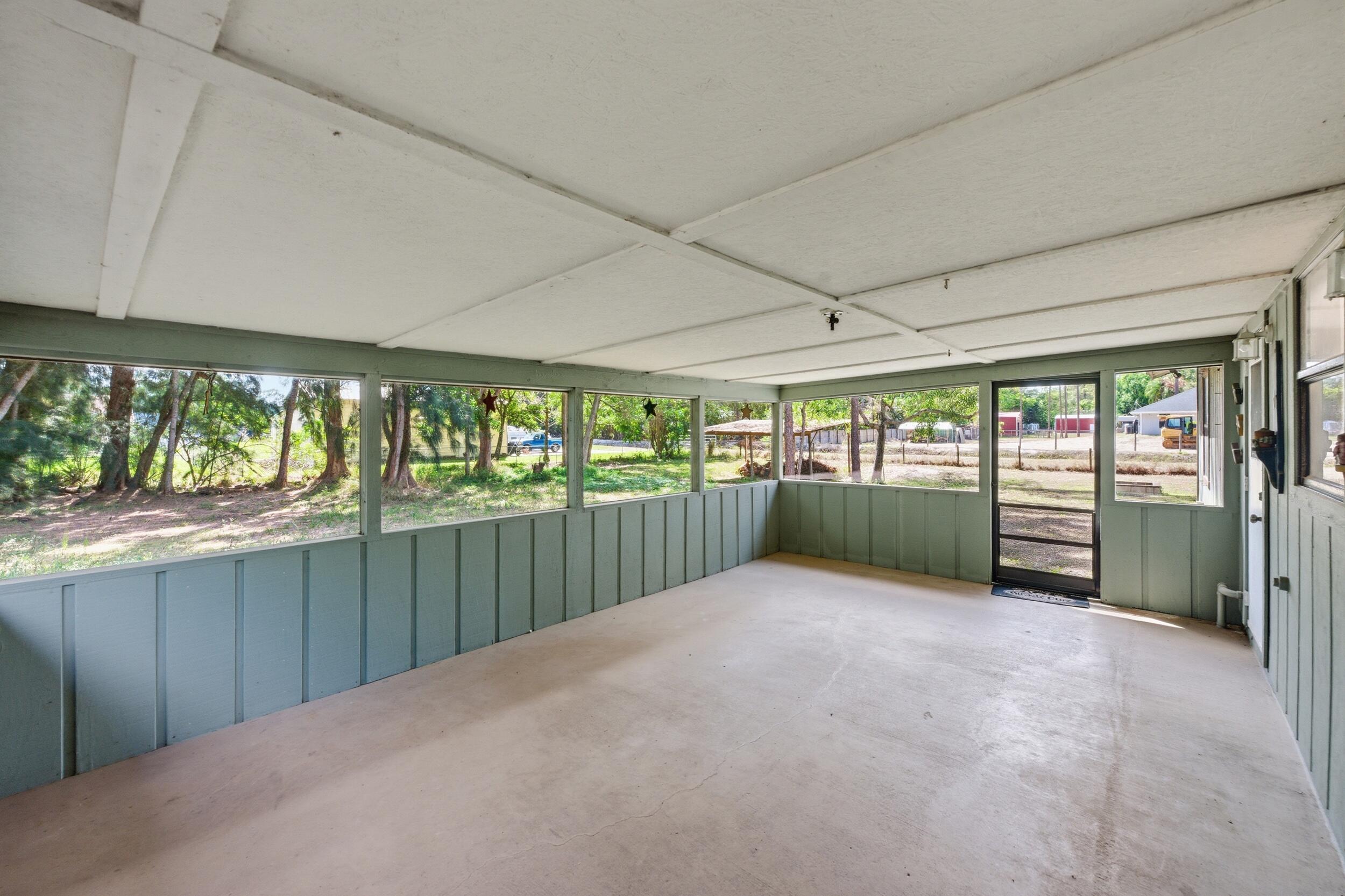 ACREAGE - Residential