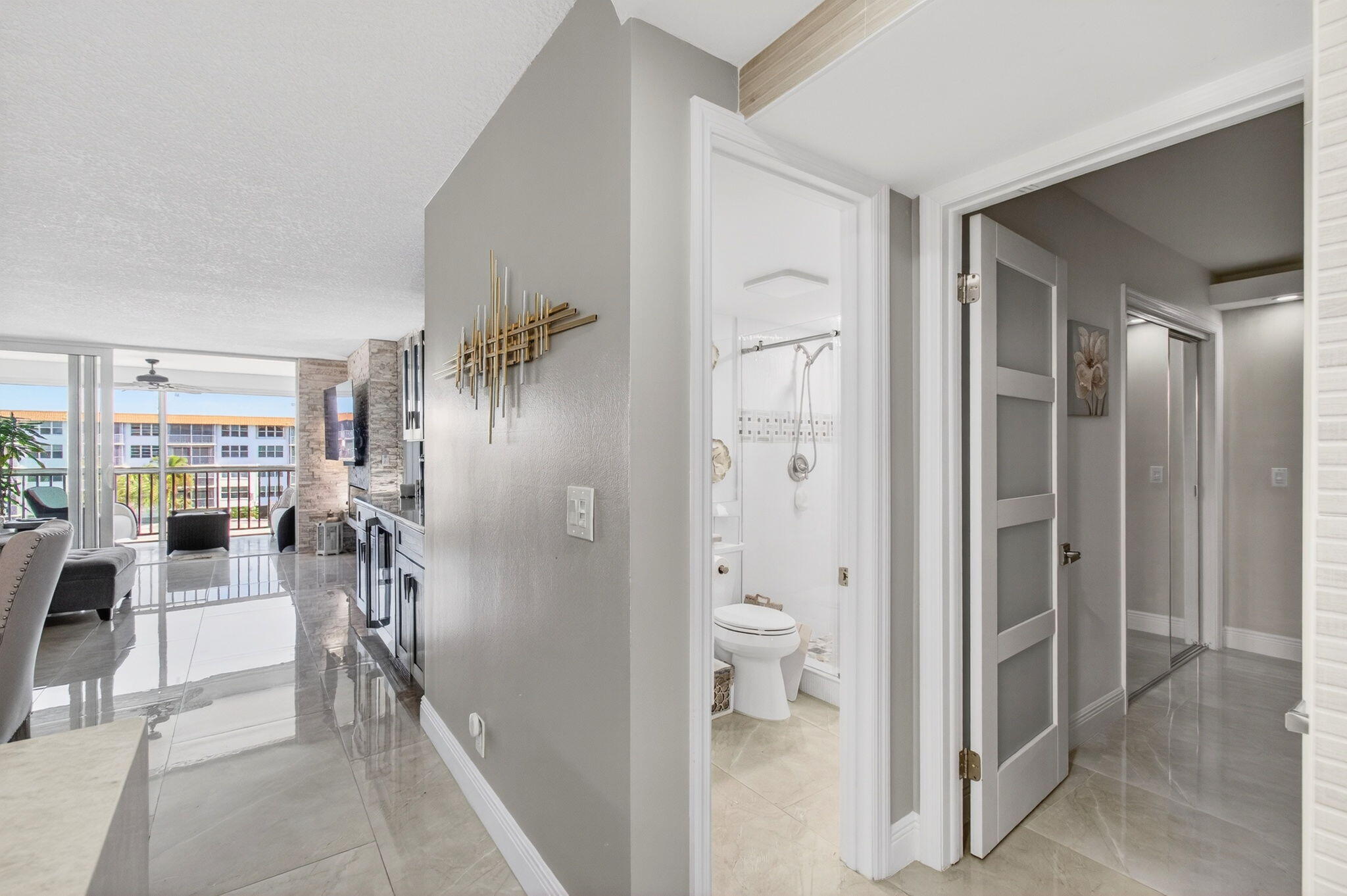 2717 Florida Boulevard 423