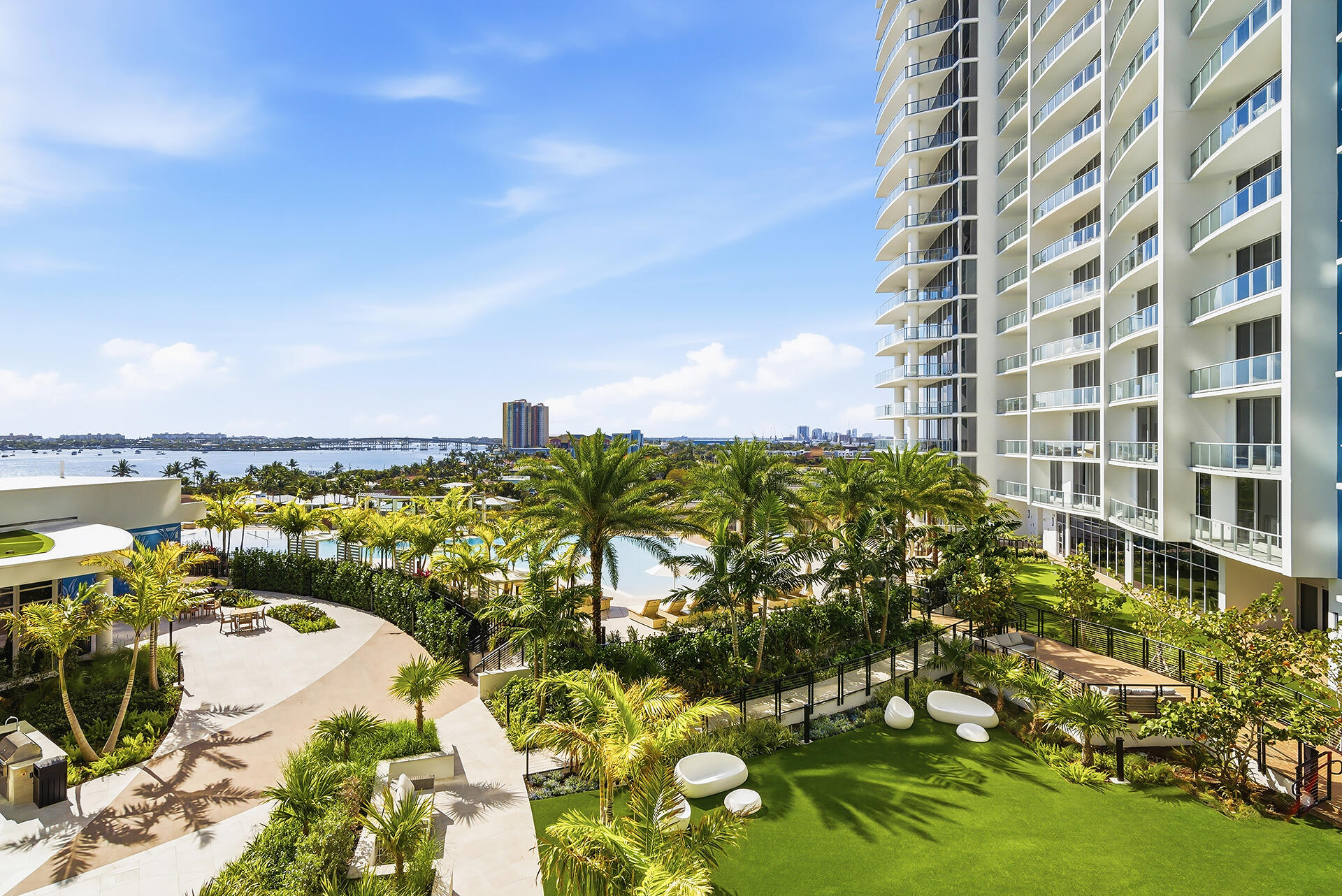 NAUTILUS 220 CONDO - Residential Lease