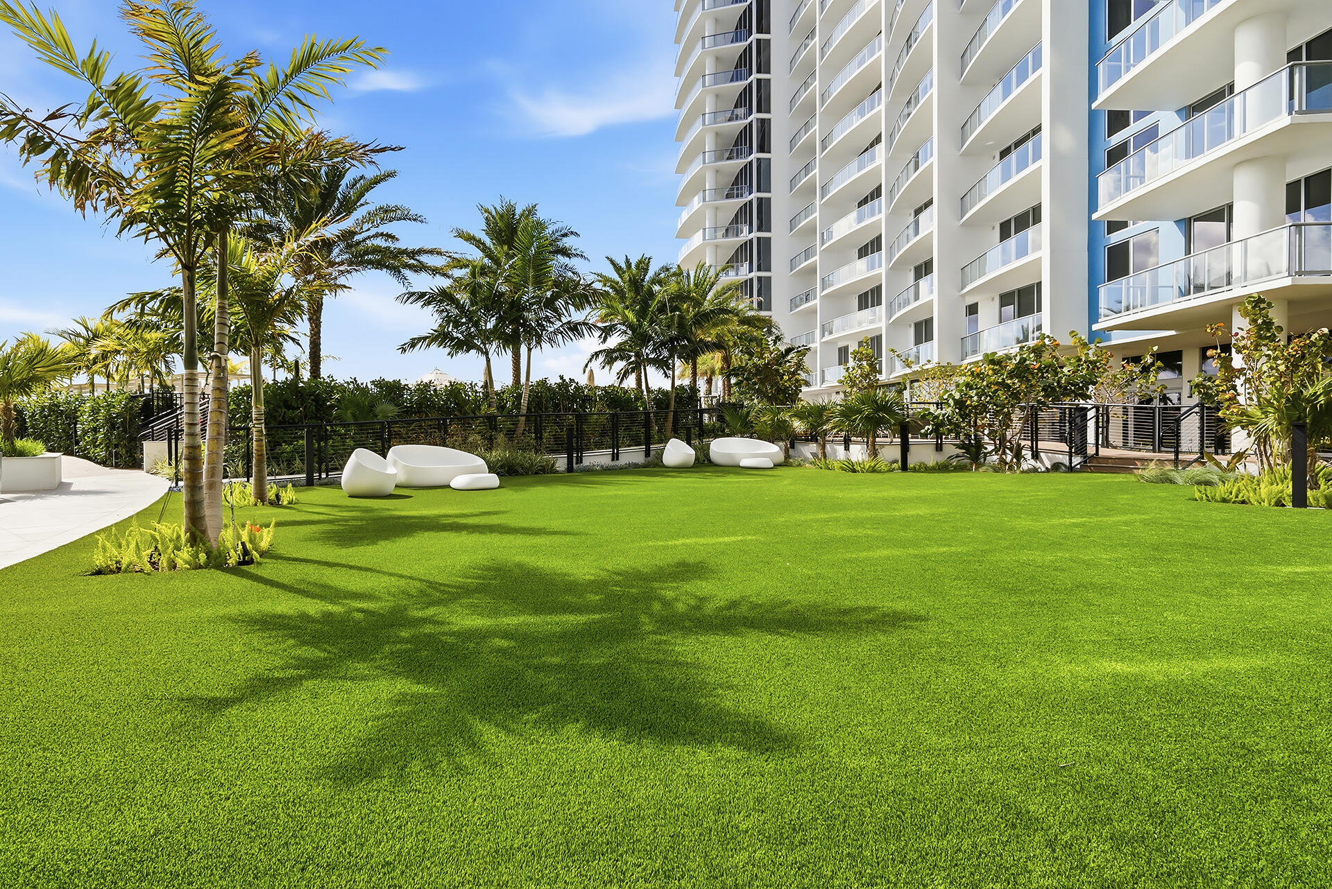 NAUTILUS 220 CONDO - Residential Lease