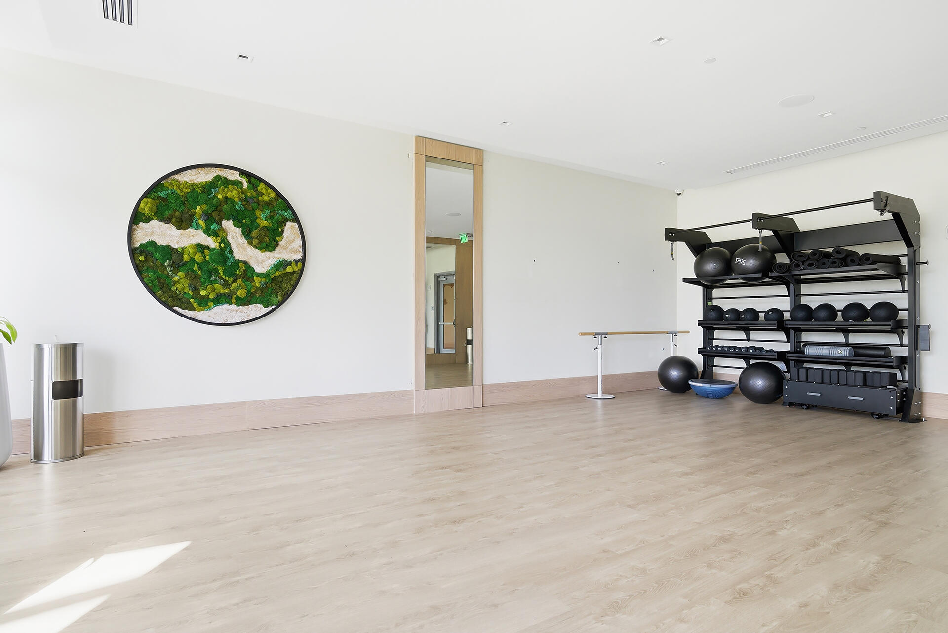 NAUTILUS 220 CONDO - Residential Lease