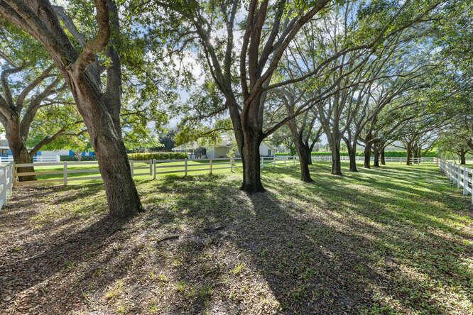 2760 Appaloosa Trail