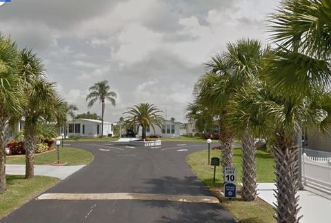 A home in Okeechobee