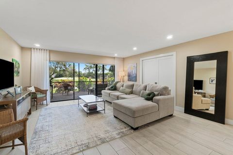 Tiny photo for 31 Westgate Lane #31c, Boynton Beach, FL 33436 (MLS # B26014156)