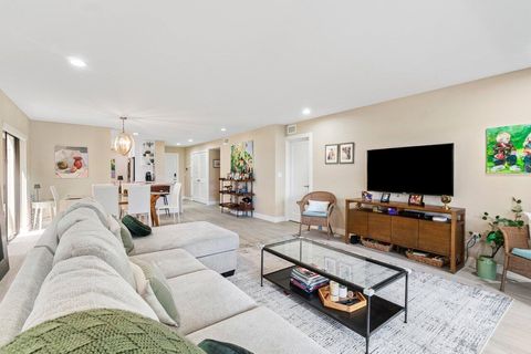 Tiny photo for 31 Westgate Lane #31c, Boynton Beach, FL 33436 (MLS # B26014156)