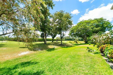 Tiny photo for 31 Westgate Lane #31c, Boynton Beach, FL 33436 (MLS # B26014156)