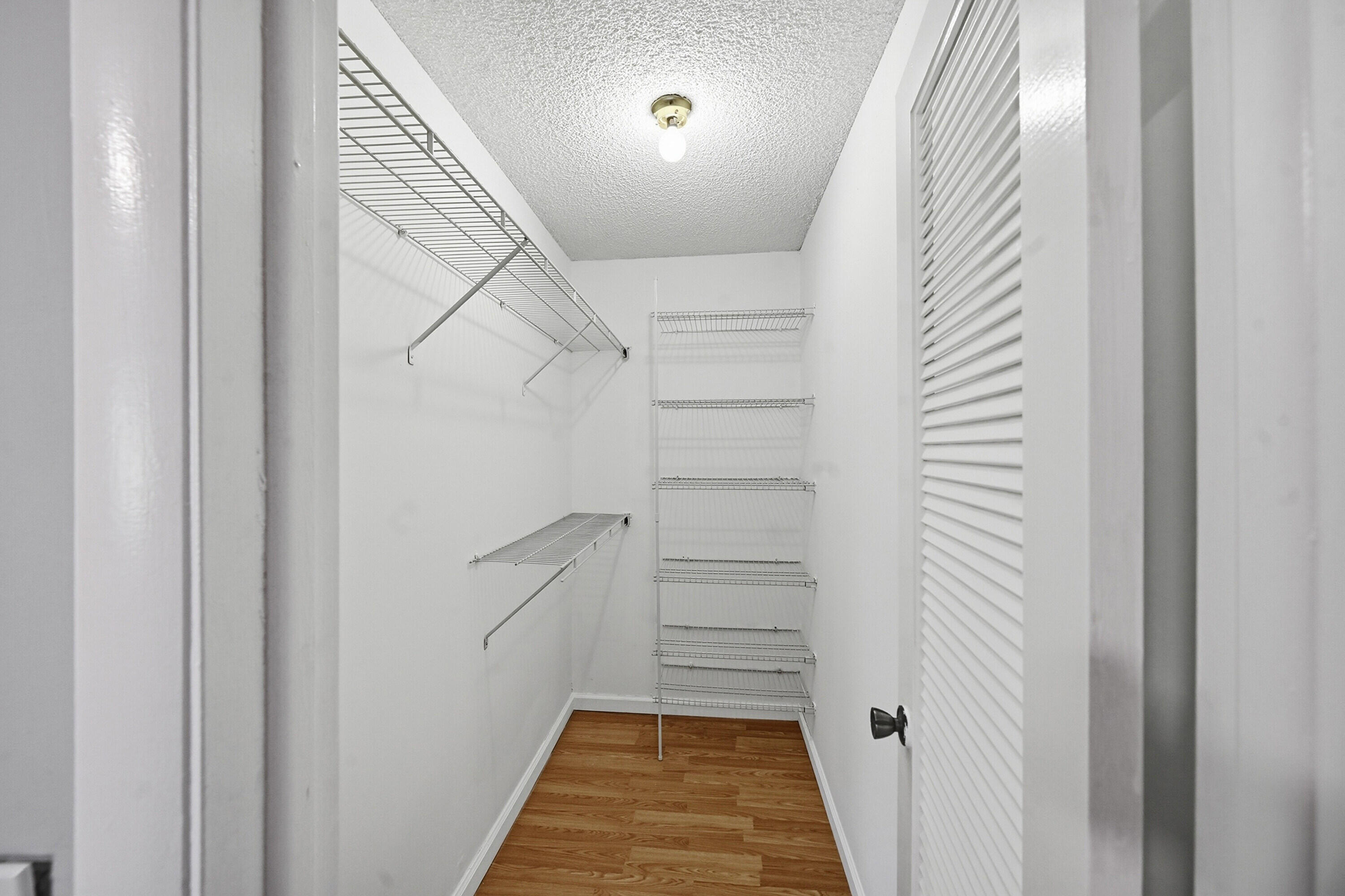 KINGS POINT BURGUNDY CONDOS - Residential