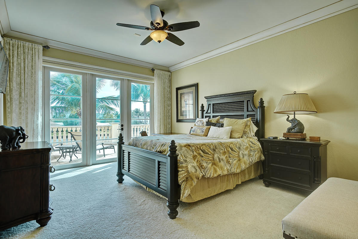 ROYAL PALM YACHT & COUNTR - Residential