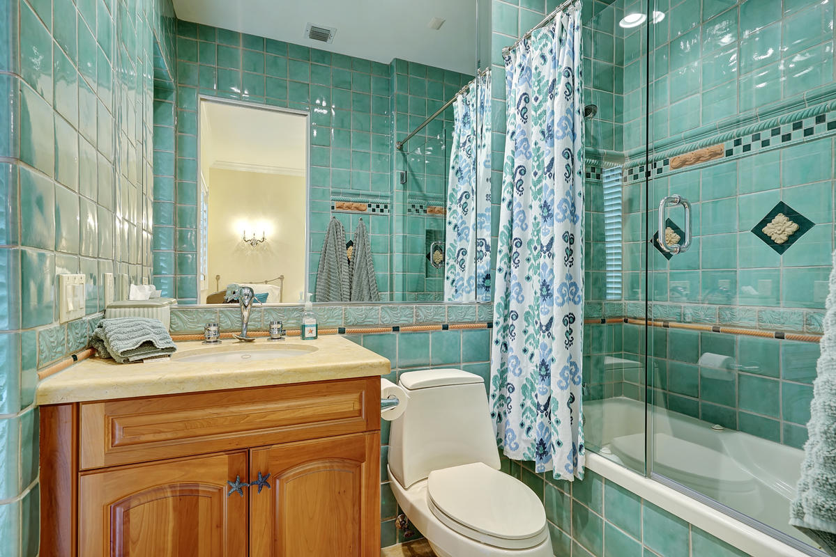 ROYAL PALM YACHT & COUNTR - Residential