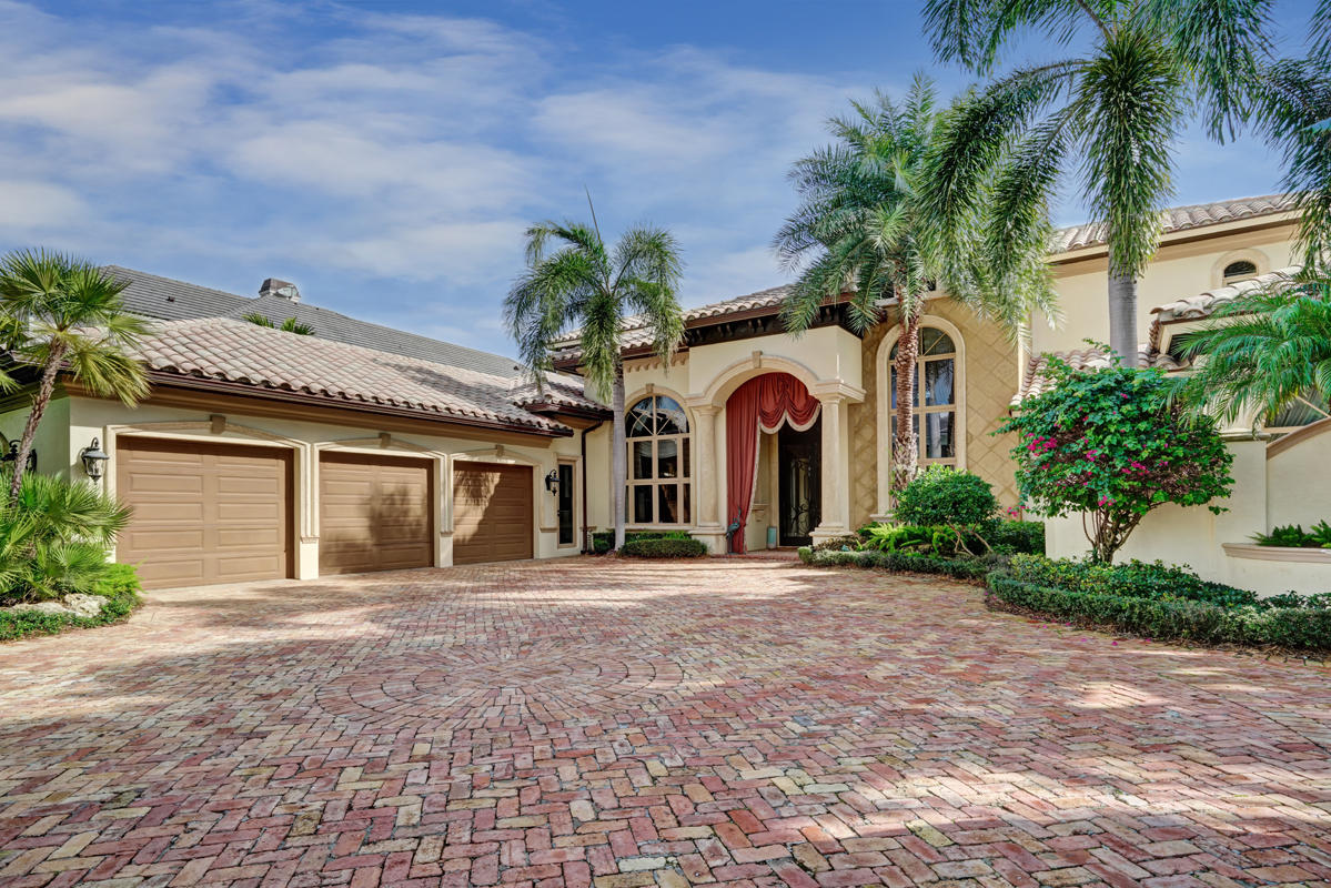 ROYAL PALM YACHT & COUNTR - Residential