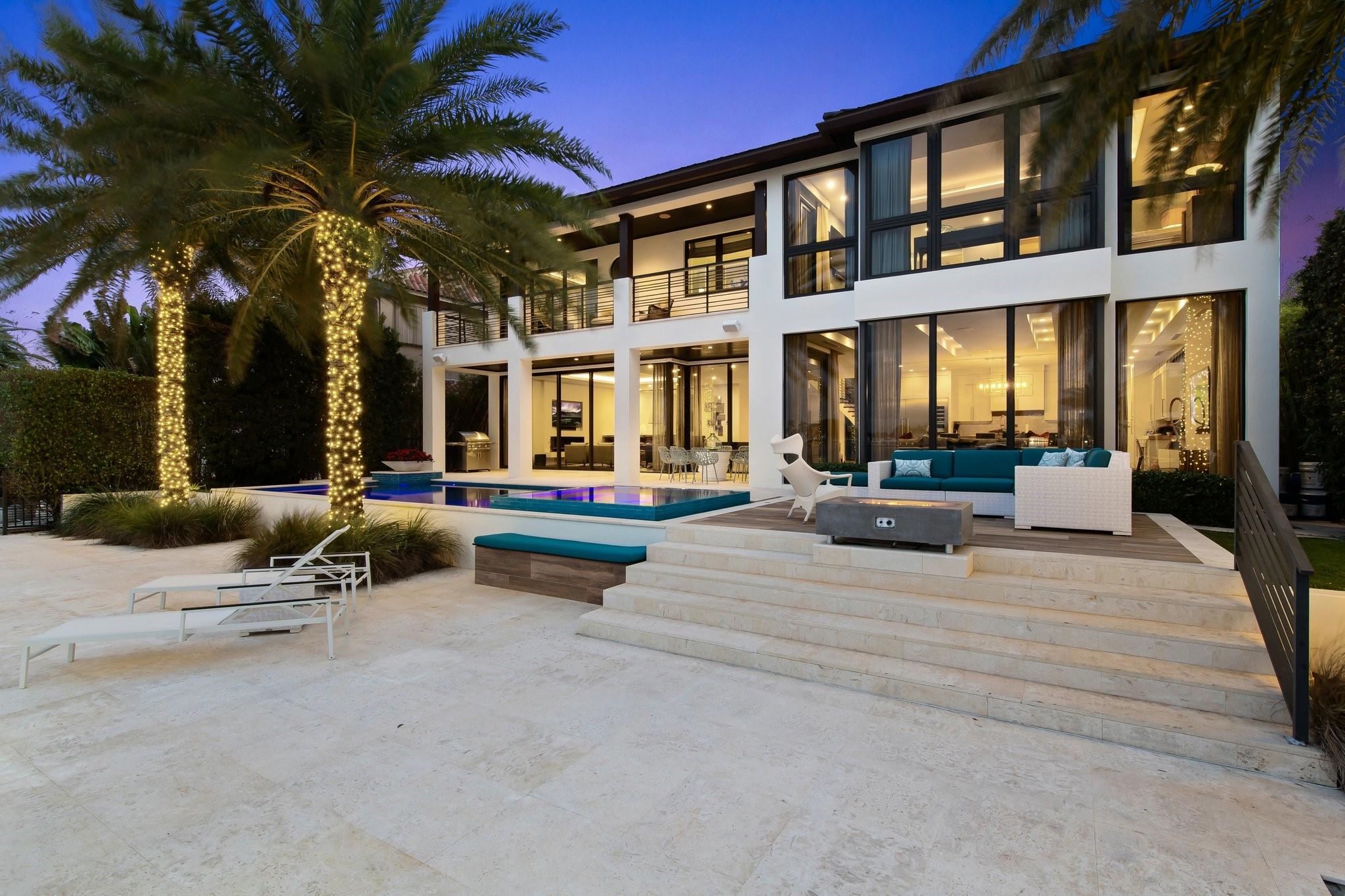 Lauderdale Harbors - Residential