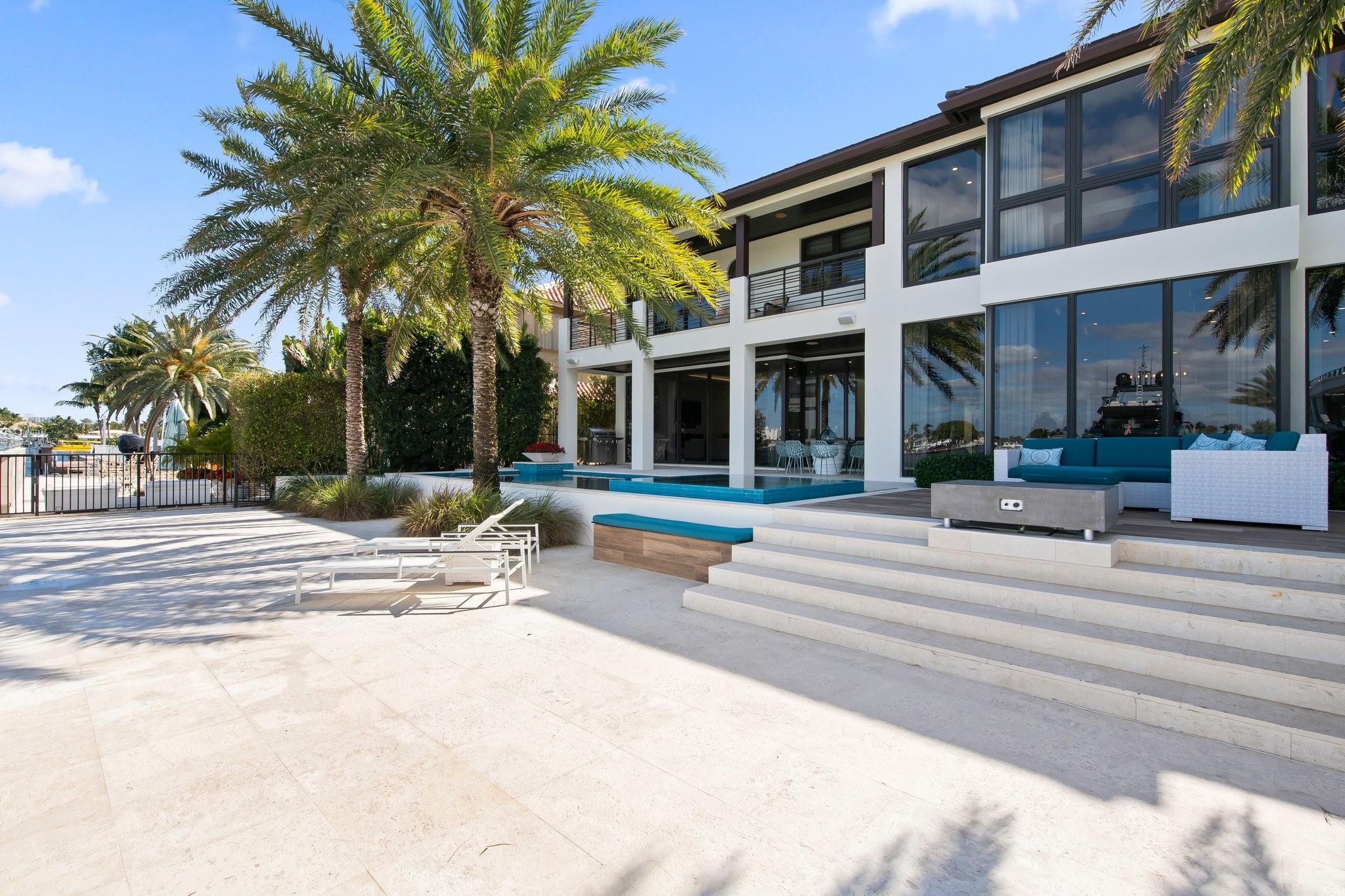 Lauderdale Harbors - Residential