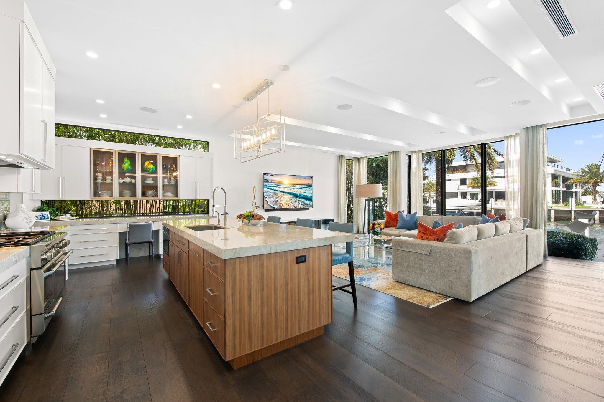 Lauderdale Harbors - Residential