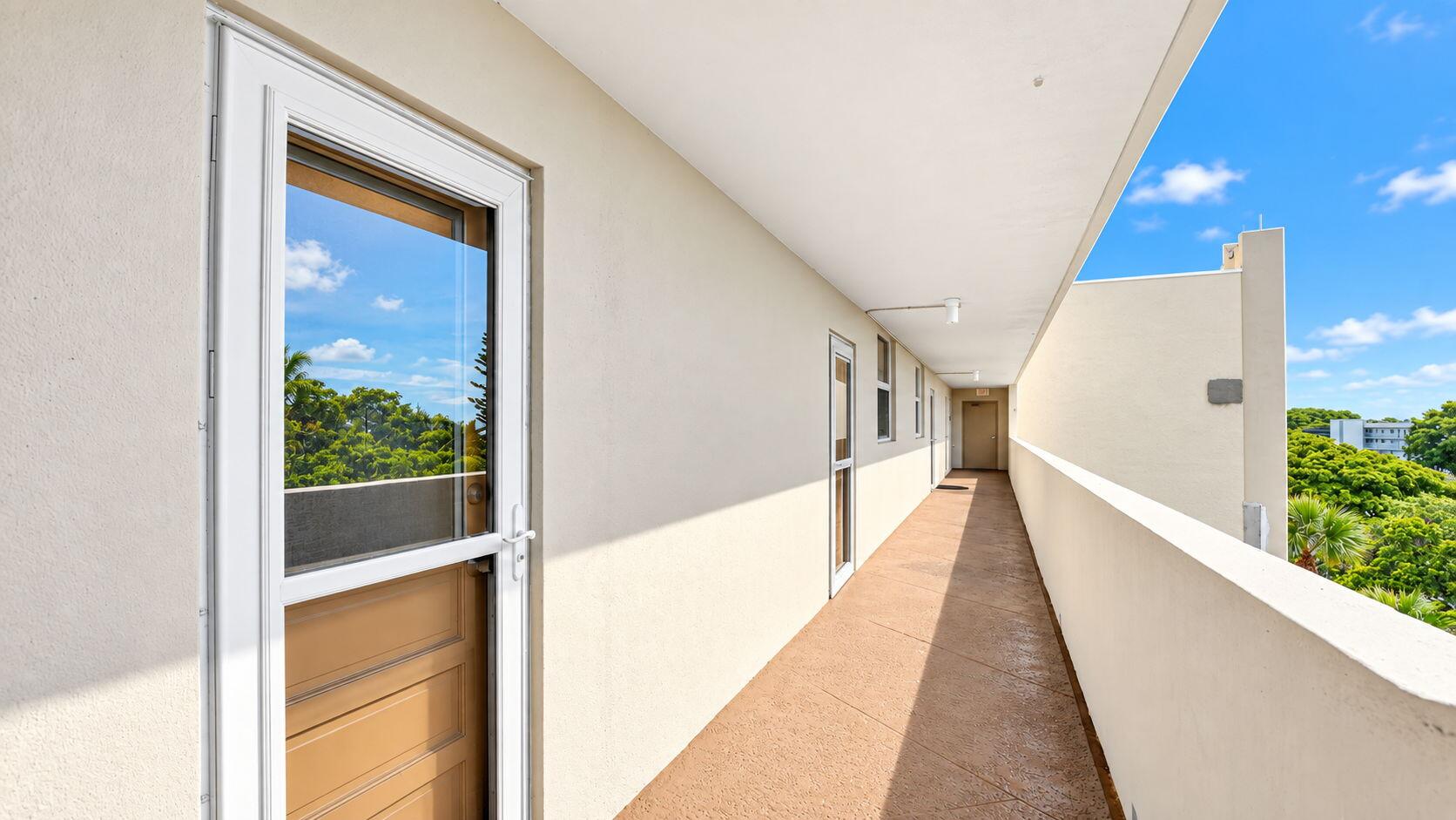 View photos, virtual tours, details... 6461 NW 2nd Avenue 515