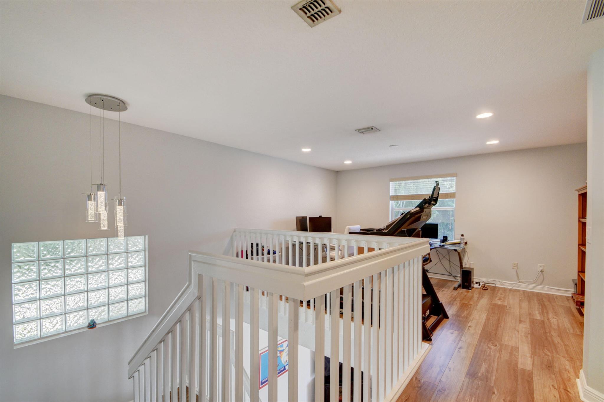 MADISON GREEN 1 PAR B - Residential