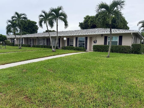 Tiny photo for 2521 Juniper Drive #11-C, Delray Beach, FL 33445 (MLS # B26089808)