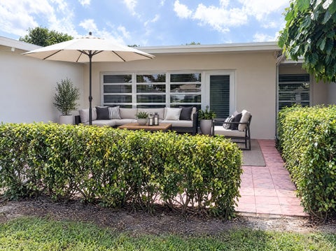 Tiny photo for 2521 Juniper Drive #11-C, Delray Beach, FL 33445 (MLS # B26089808)