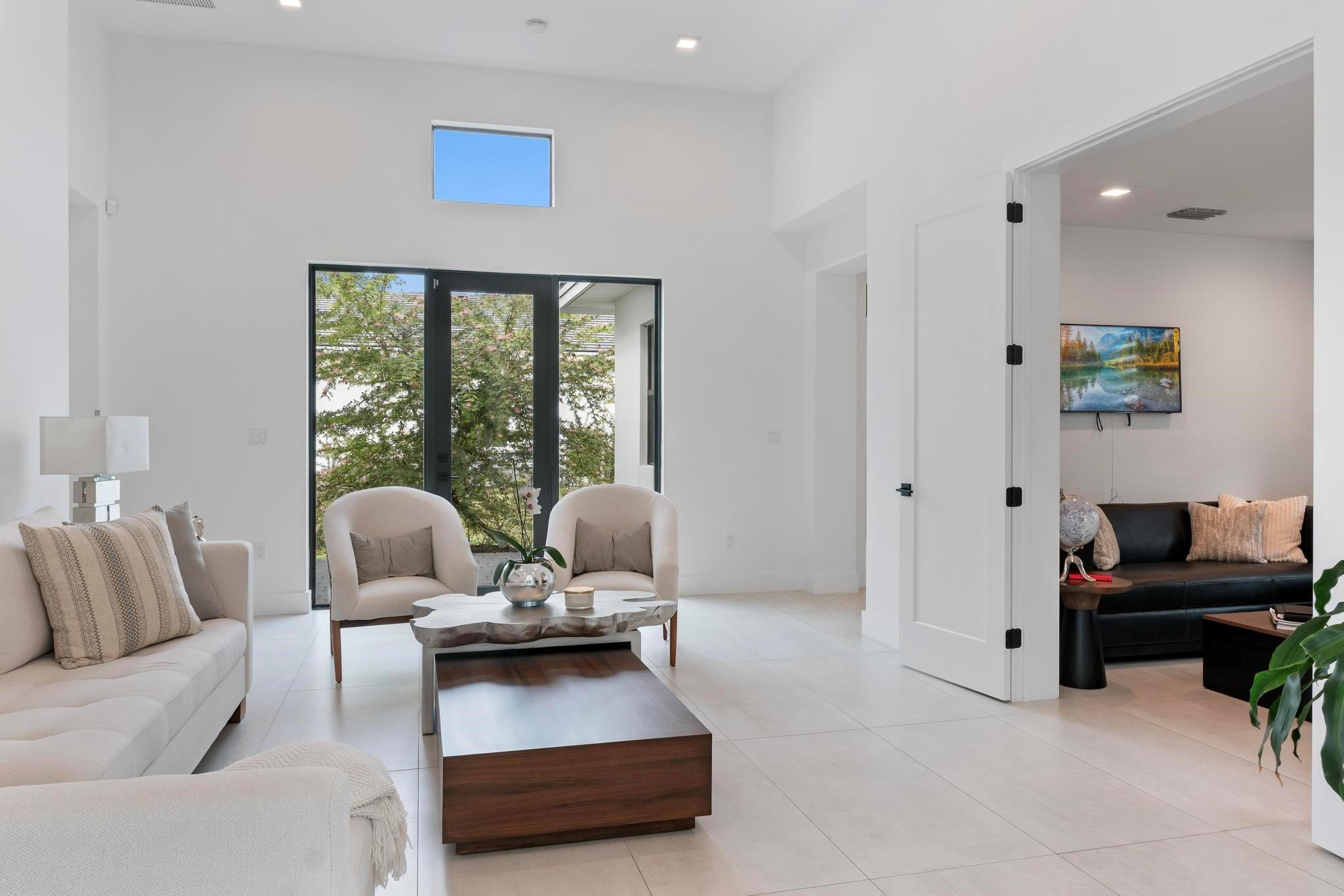 SANTA FE ESTATES - Residential