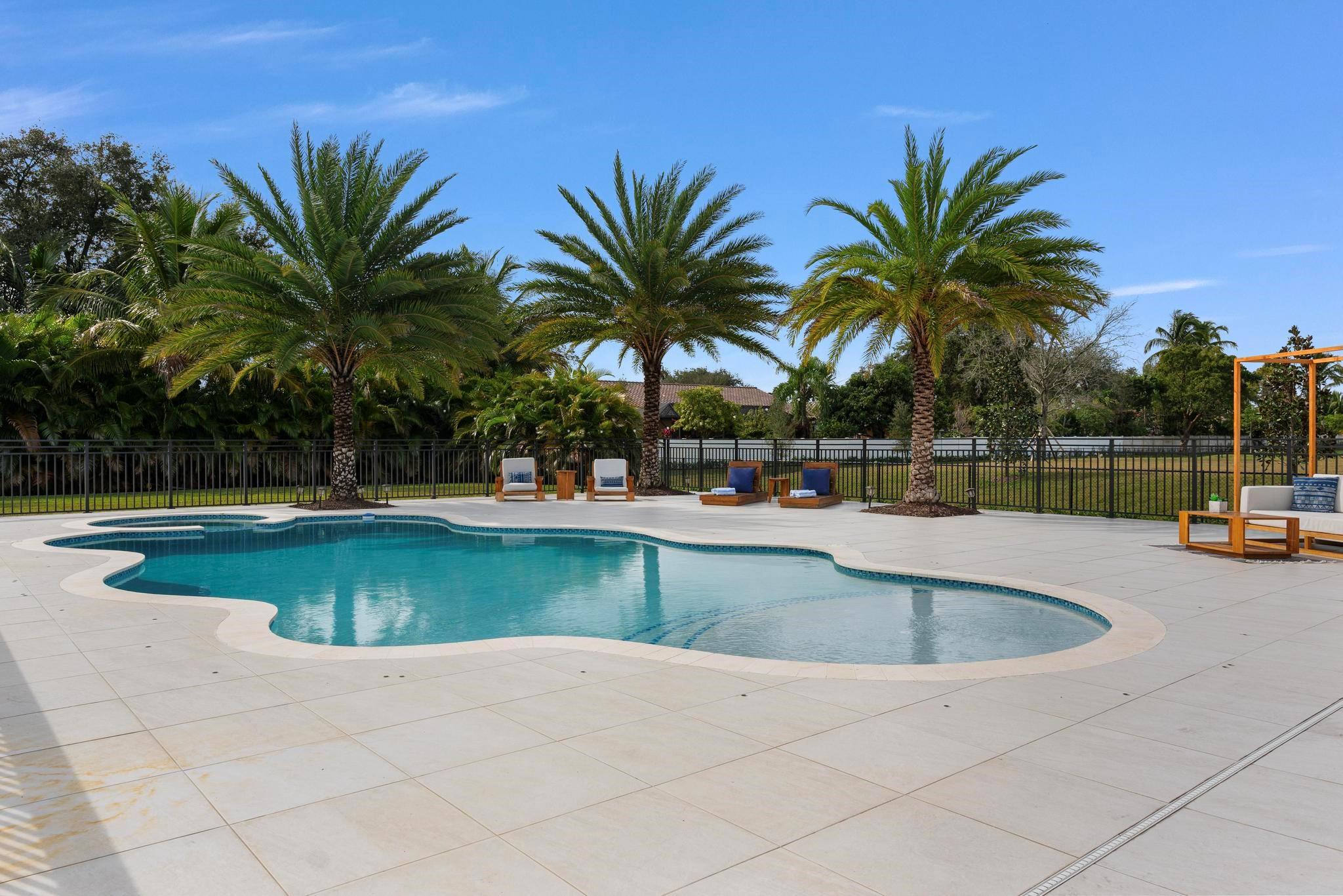 SANTA FE ESTATES - Residential