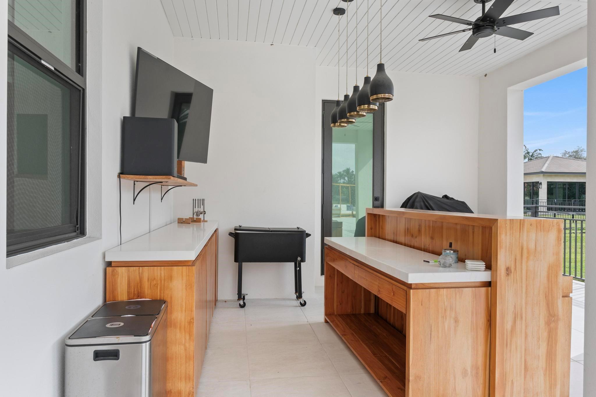 SANTA FE ESTATES - Residential