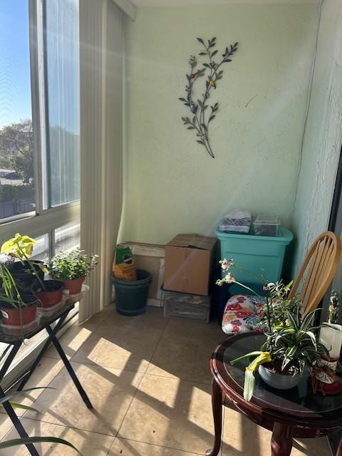 SOMERSET CONDOMINIUMS - Residential