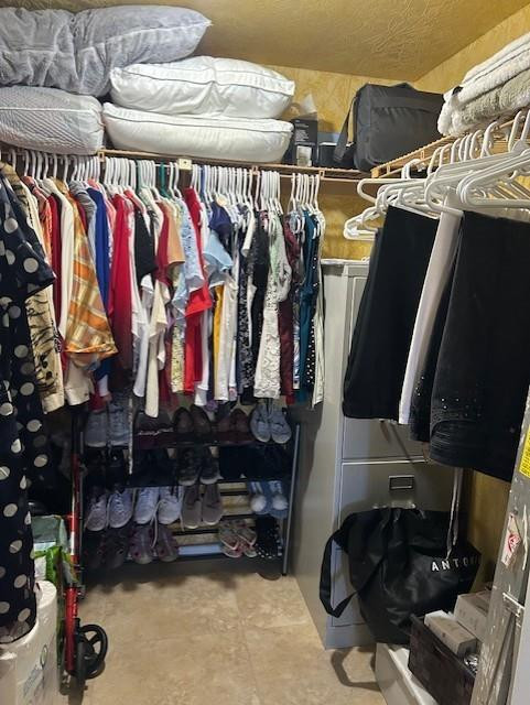 SOMERSET CONDOMINIUMS - Residential