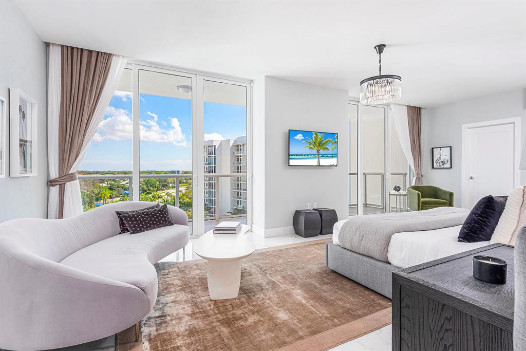 Akoya Boca West - Residential