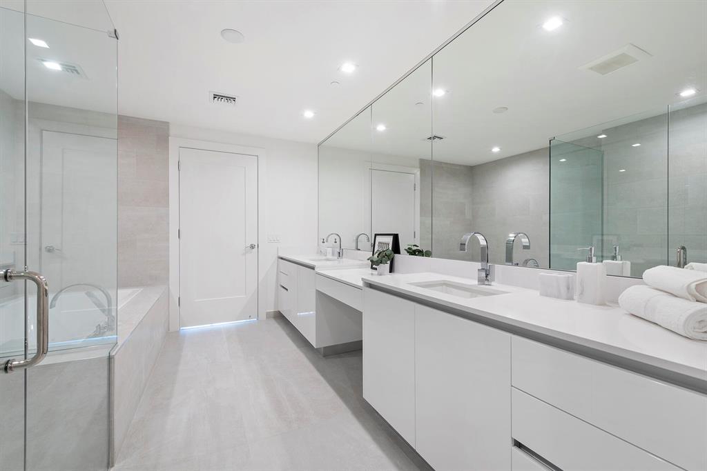 Akoya Boca West - Residential