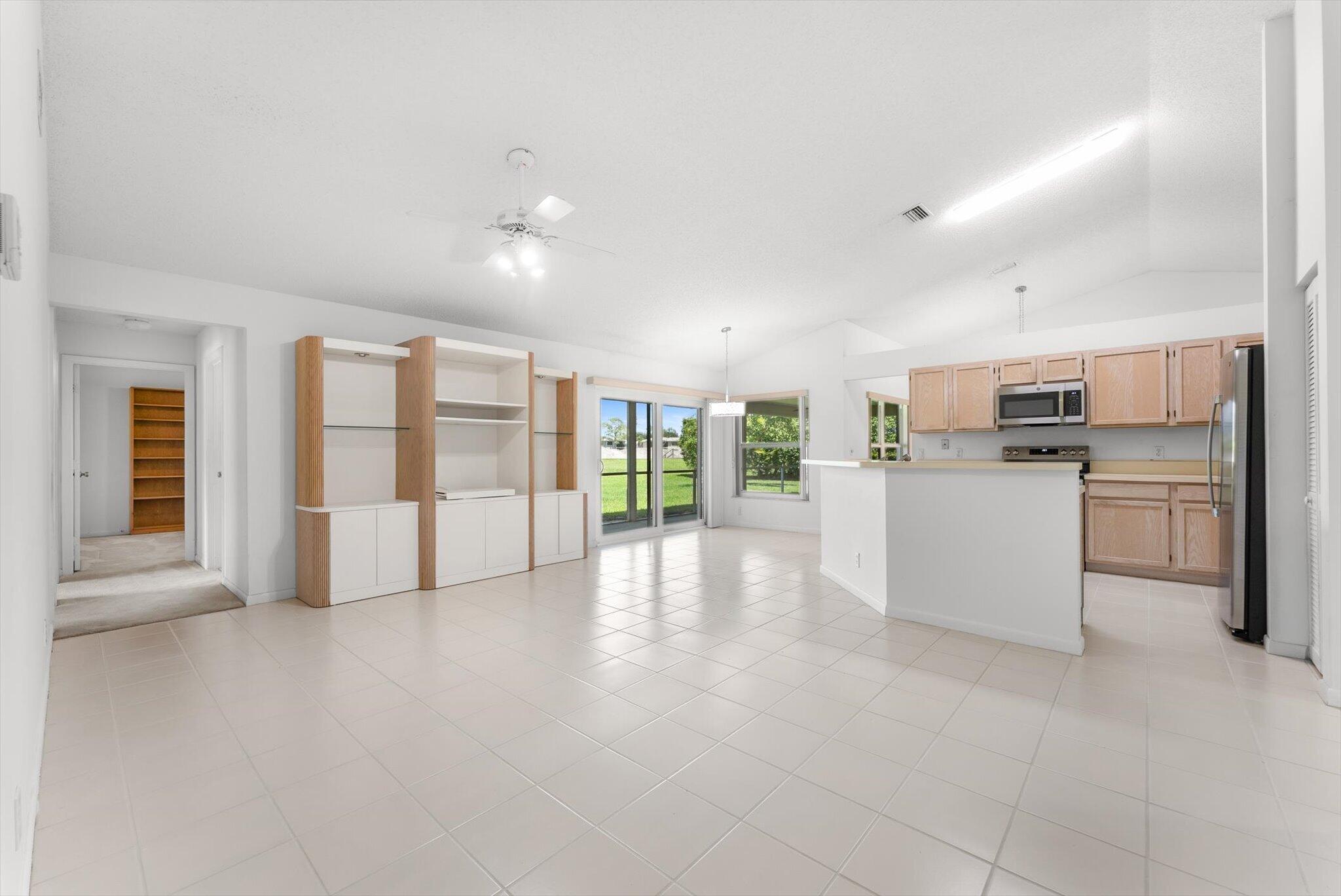 SABAL LAKES PH 1 - Residential