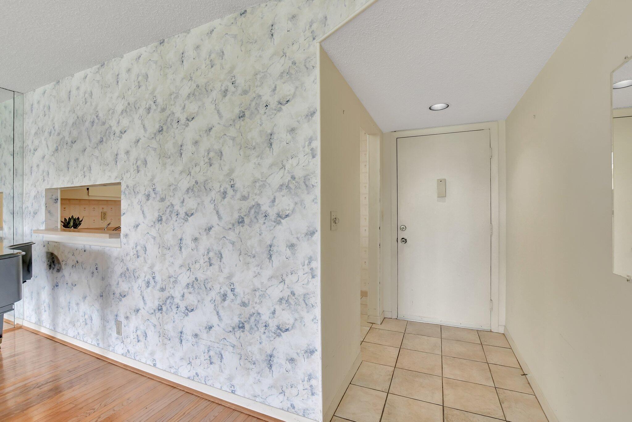 5340 Las Verdes Circle 208