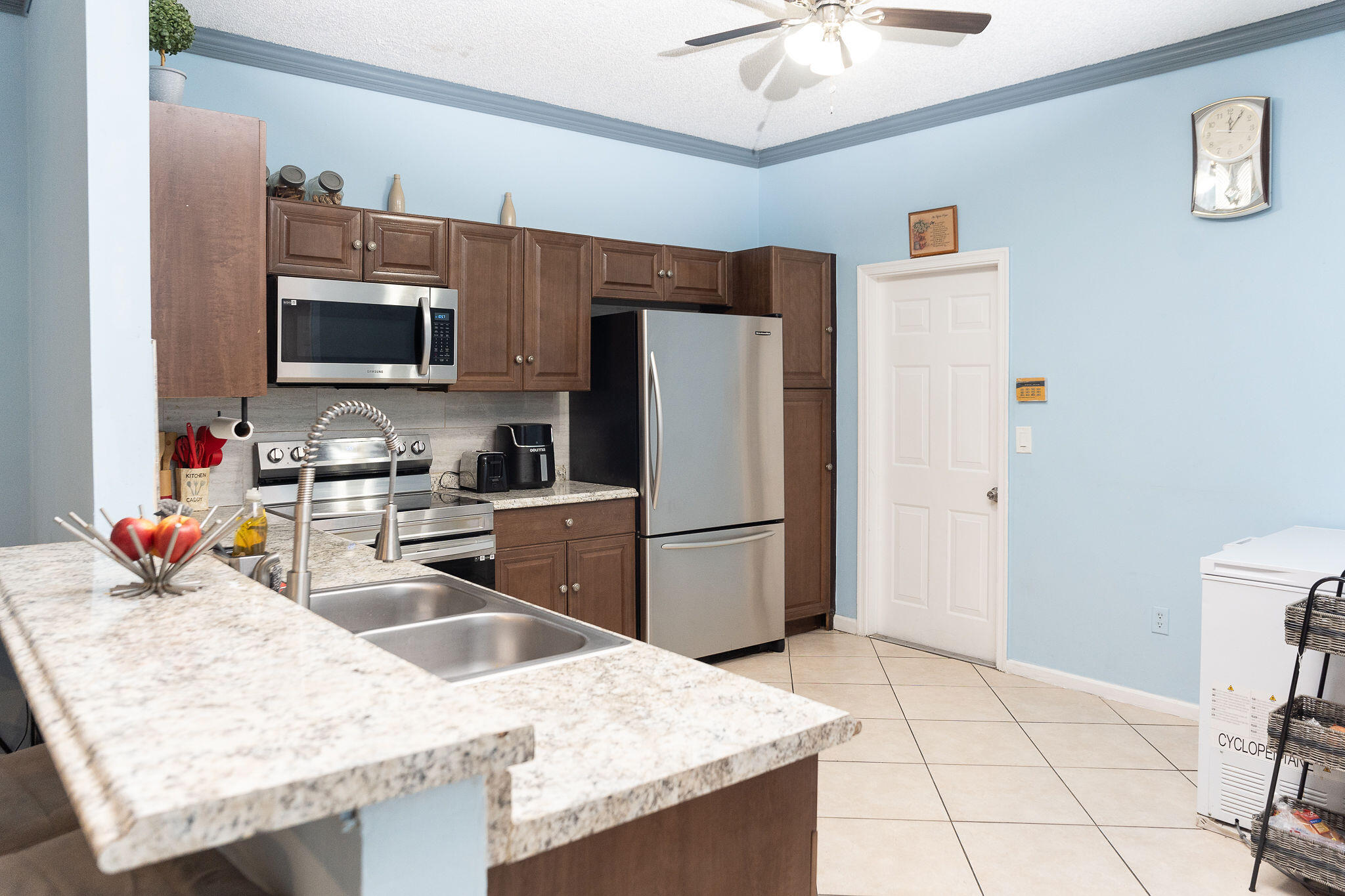 REGENCY LAKES AT COCONUT CREEK - Residential