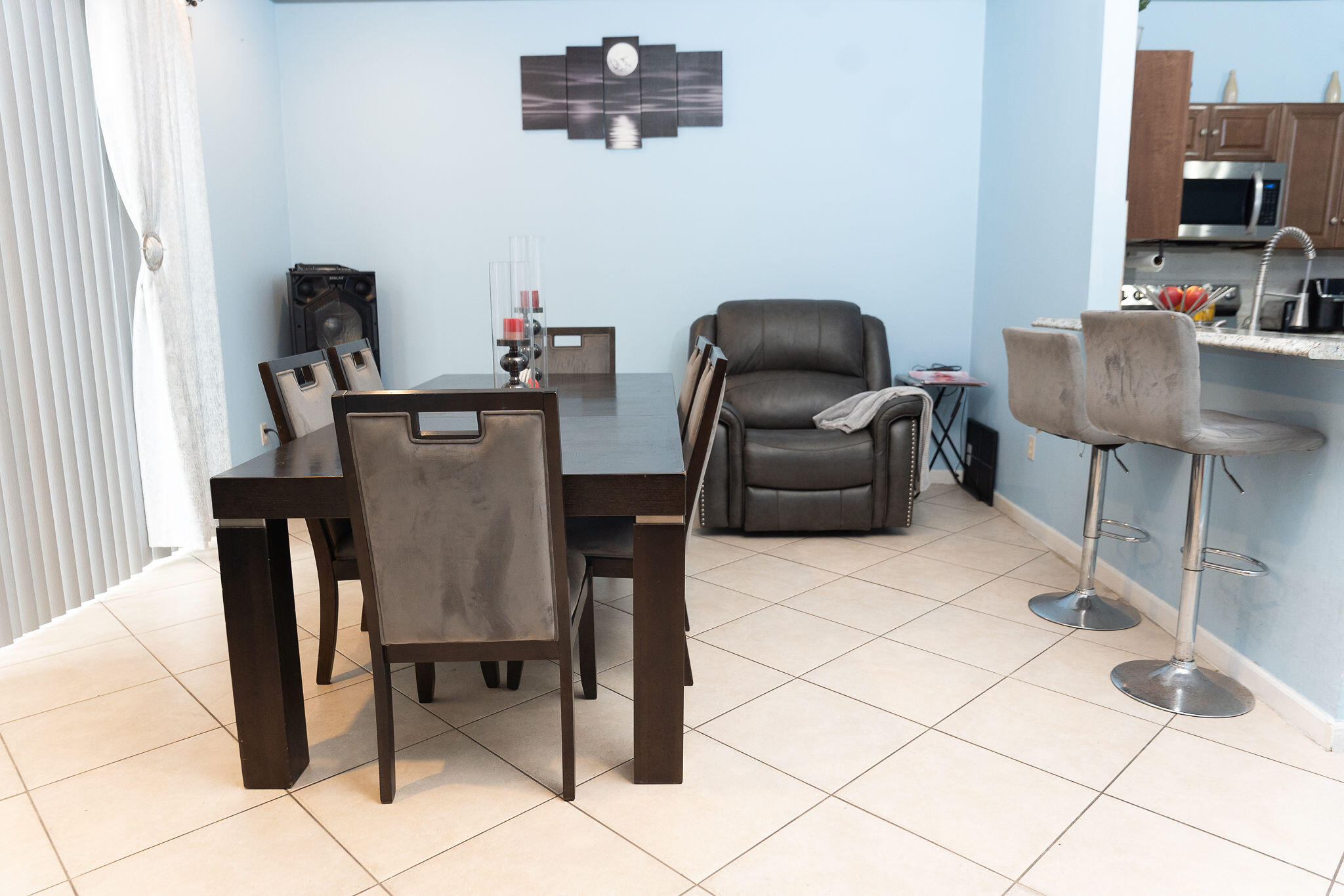 REGENCY LAKES AT COCONUT CREEK - Residential