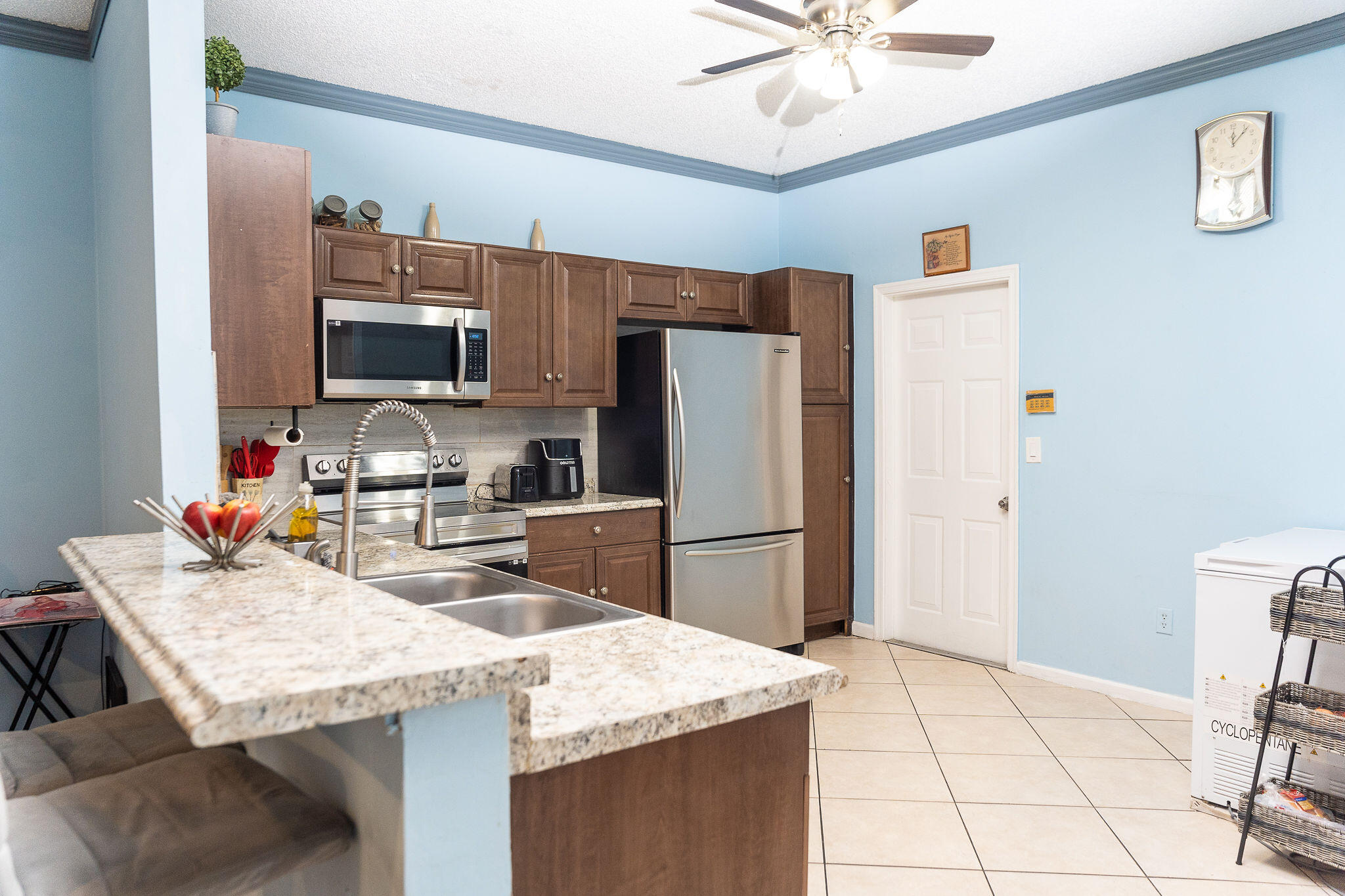 REGENCY LAKES AT COCONUT CREEK - Residential