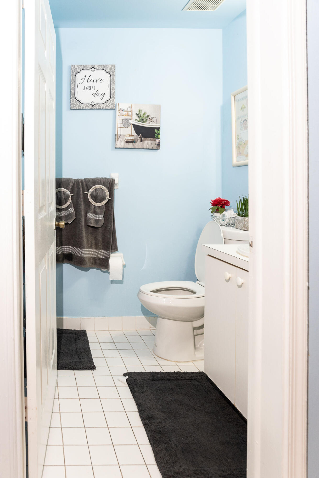 REGENCY LAKES AT COCONUT CREEK - Residential