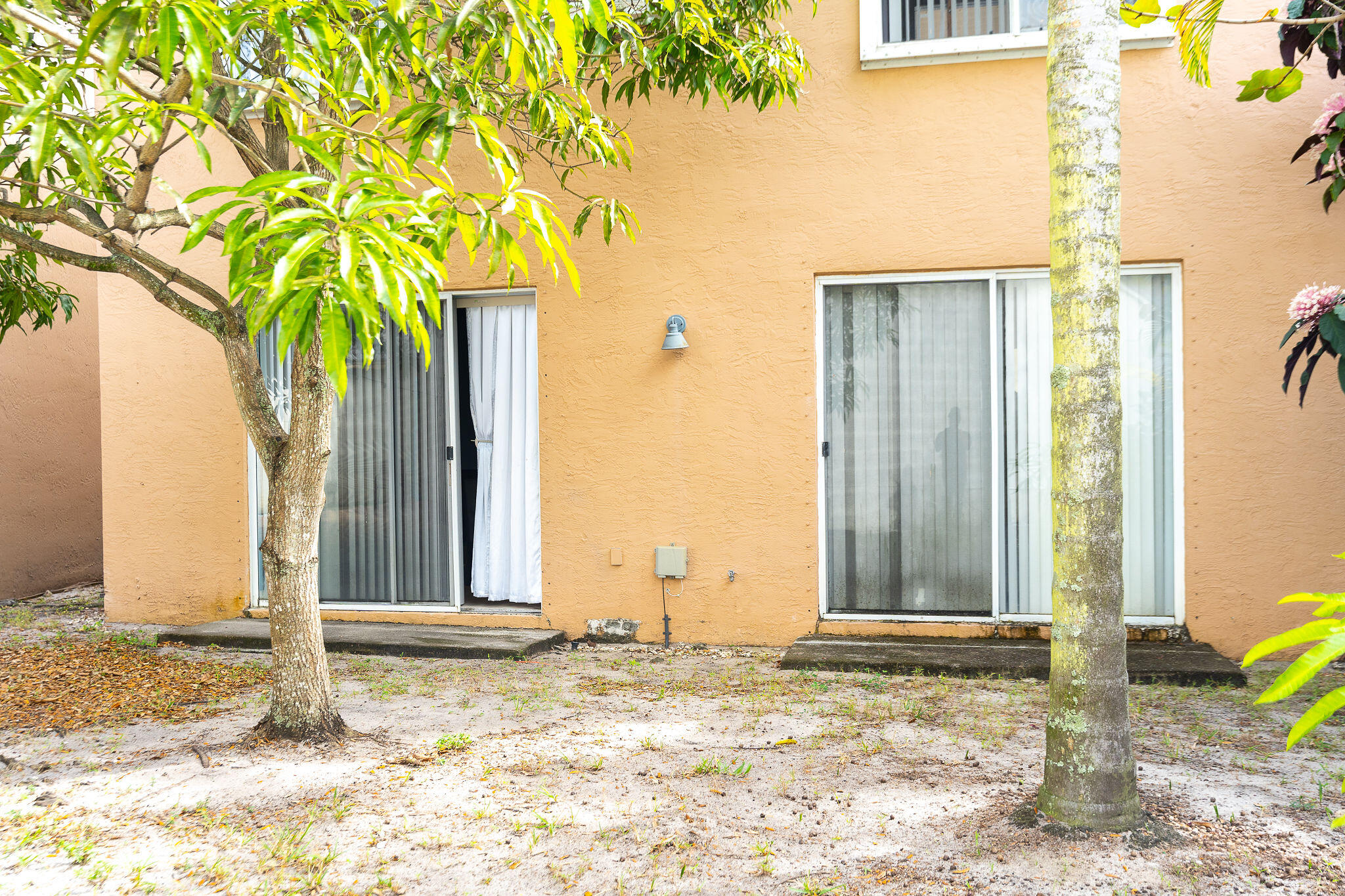 REGENCY LAKES AT COCONUT CREEK - Residential