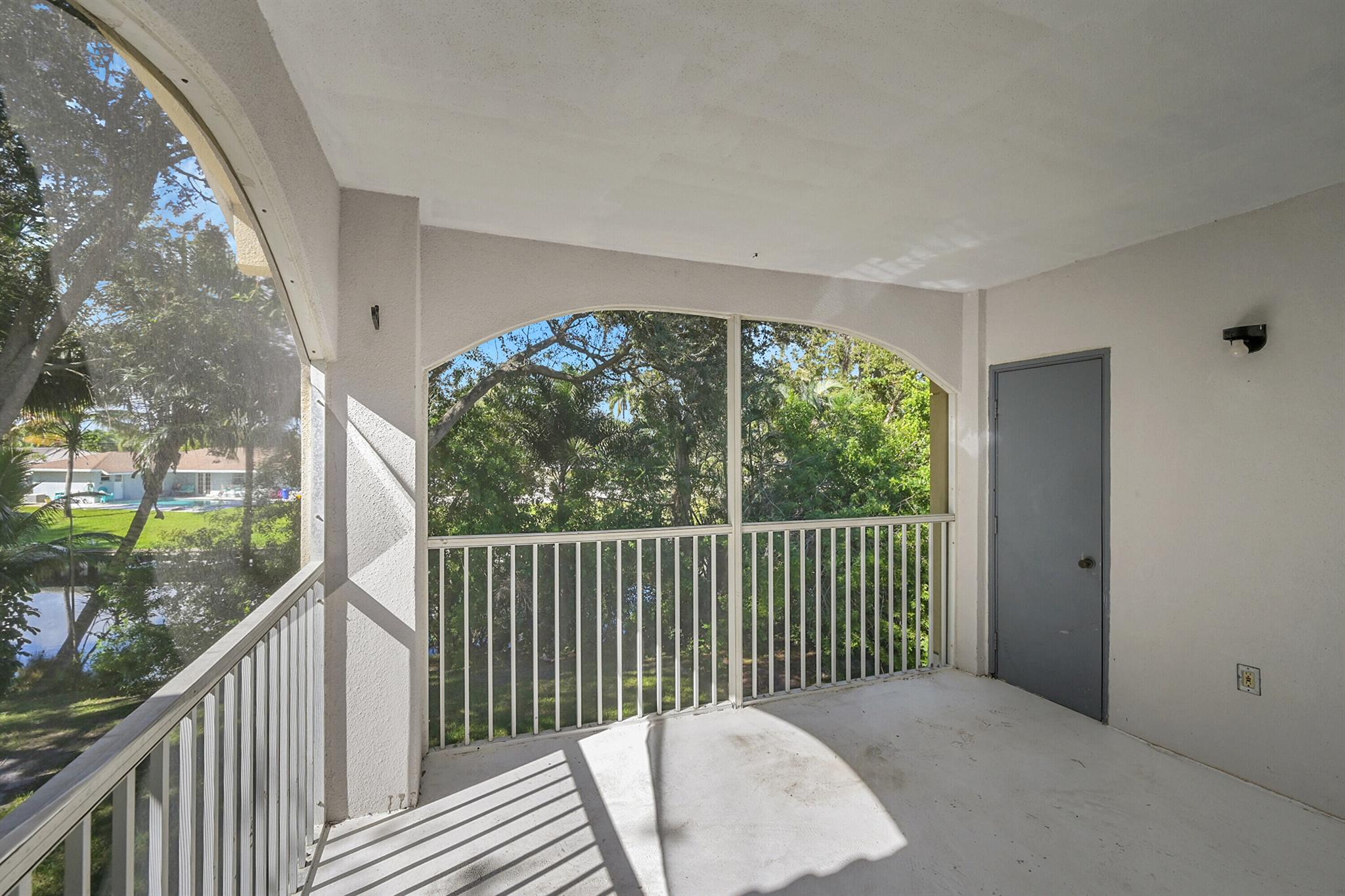 CASABLANCA ISLES CONDO - Residential