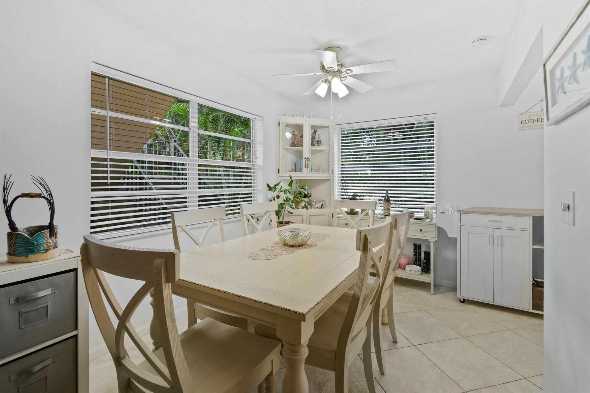 PARK PLAZA APTS CONDO - Residential