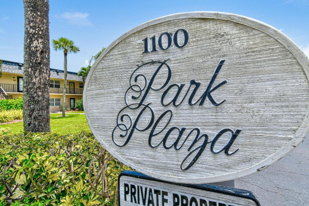 Photo of 1100 E Indiantown Road #101, Jupiter, FL 33477 (MLS # R11115025)