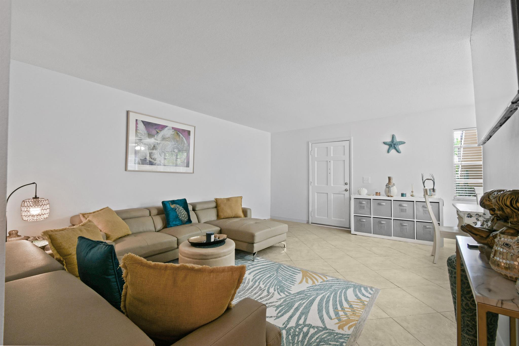 PARK PLAZA APTS CONDO - Residential