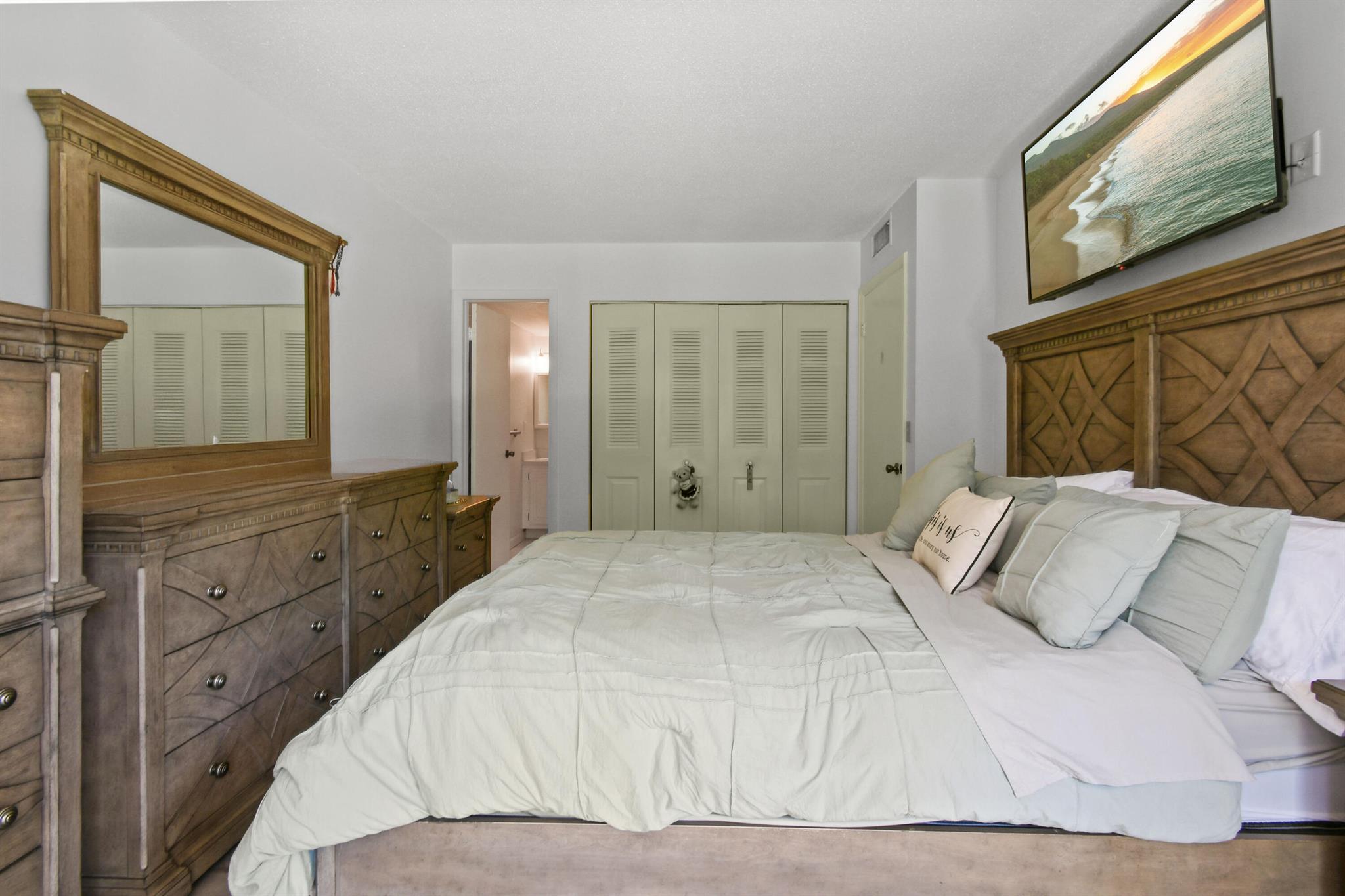 PARK PLAZA APTS CONDO - Residential