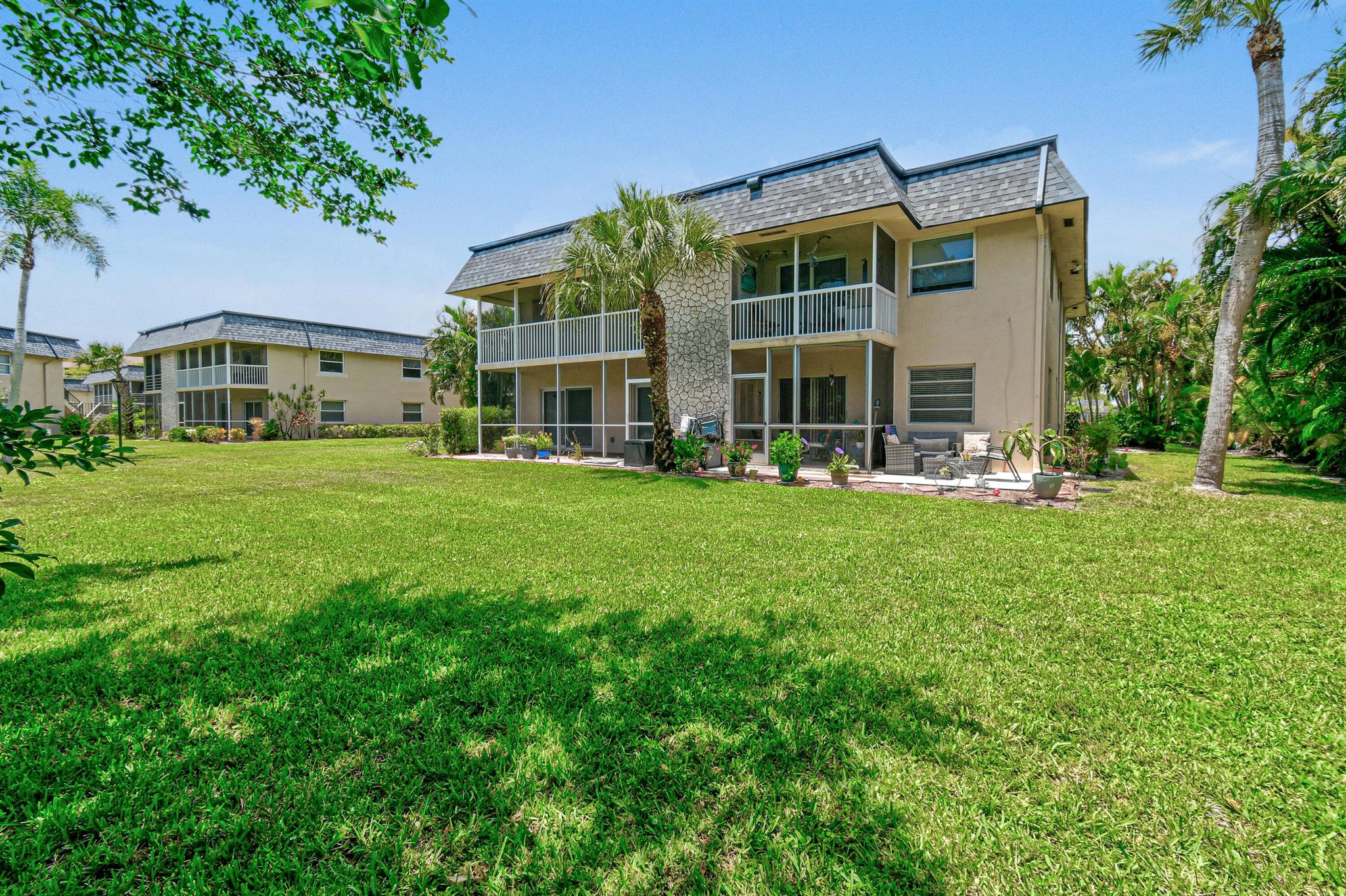 PARK PLAZA APTS CONDO - Residential