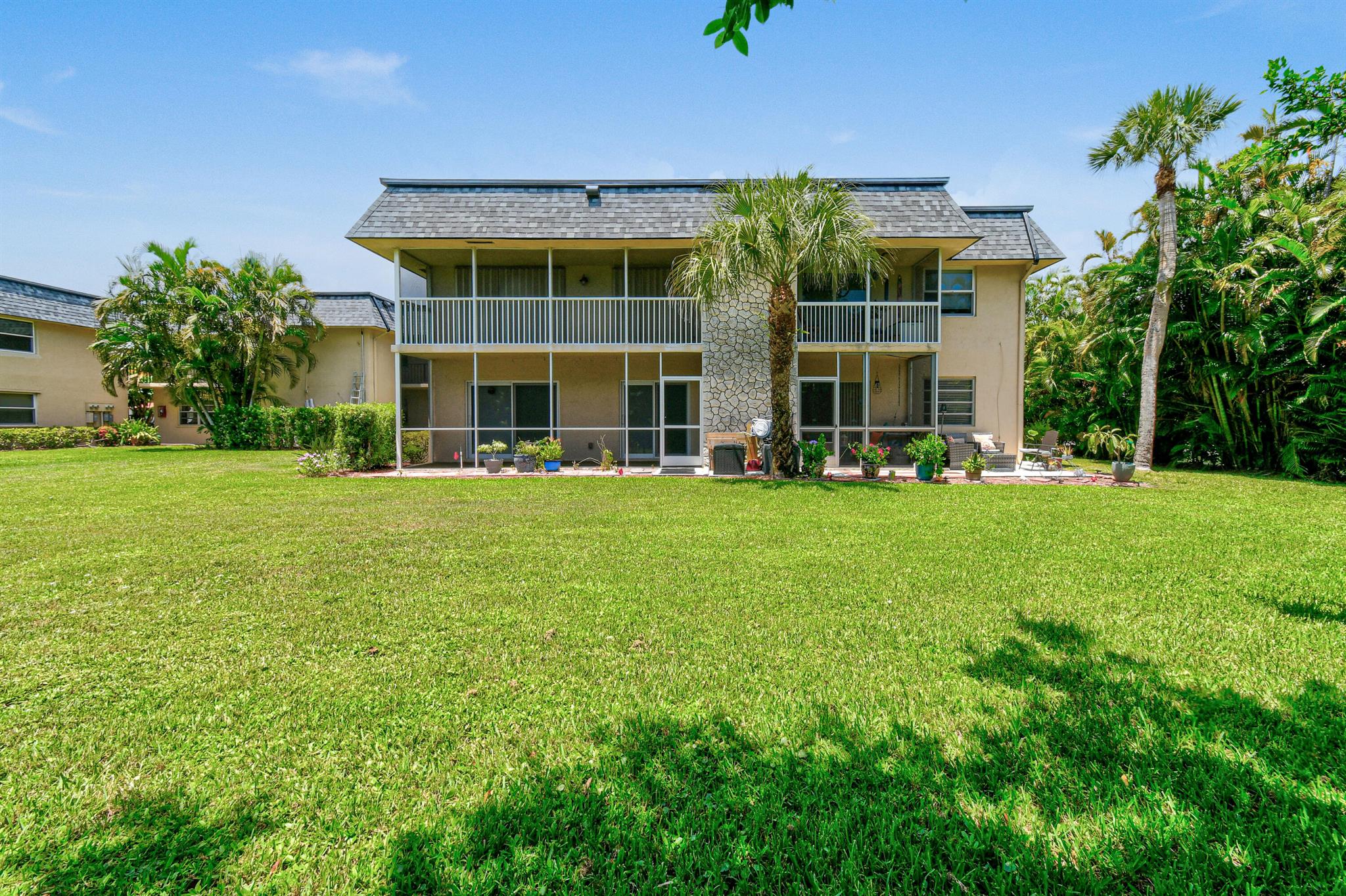 PARK PLAZA APTS CONDO - Residential